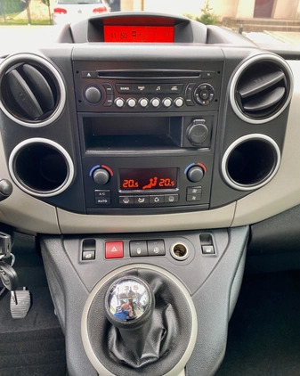Citroen Berlingo cena 31600 przebieg: 180000, rok produkcji 2014 z Ostrzeszów małe 326